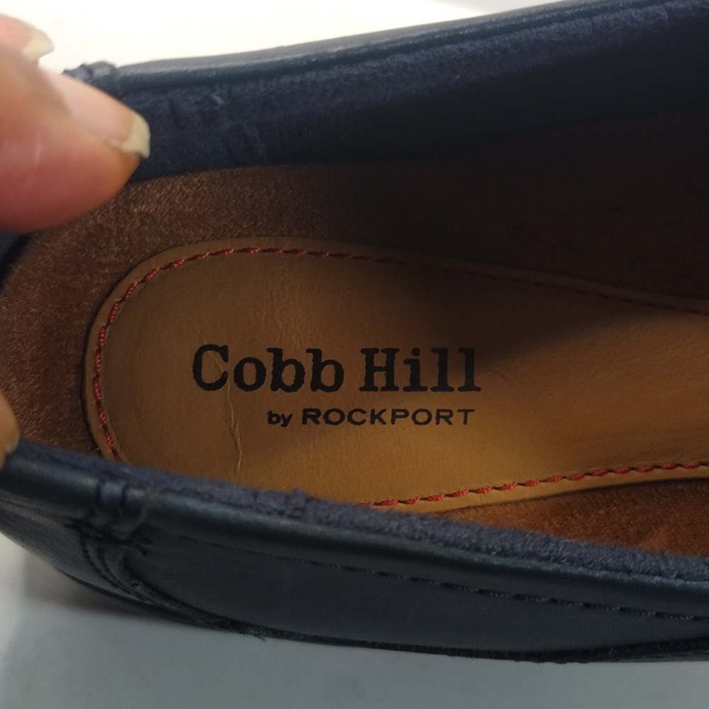 Cobb Hill Leather Loafer - Picture 8 of 11